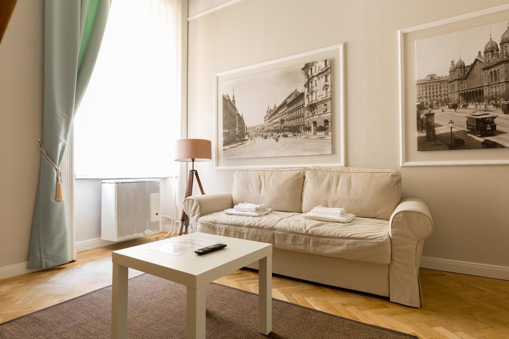Lisianthus Apartments Budapest Bagian luar foto