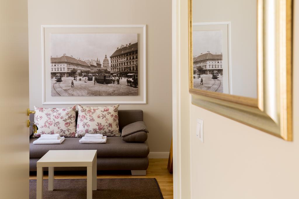 Lisianthus Apartments Budapest Bagian luar foto