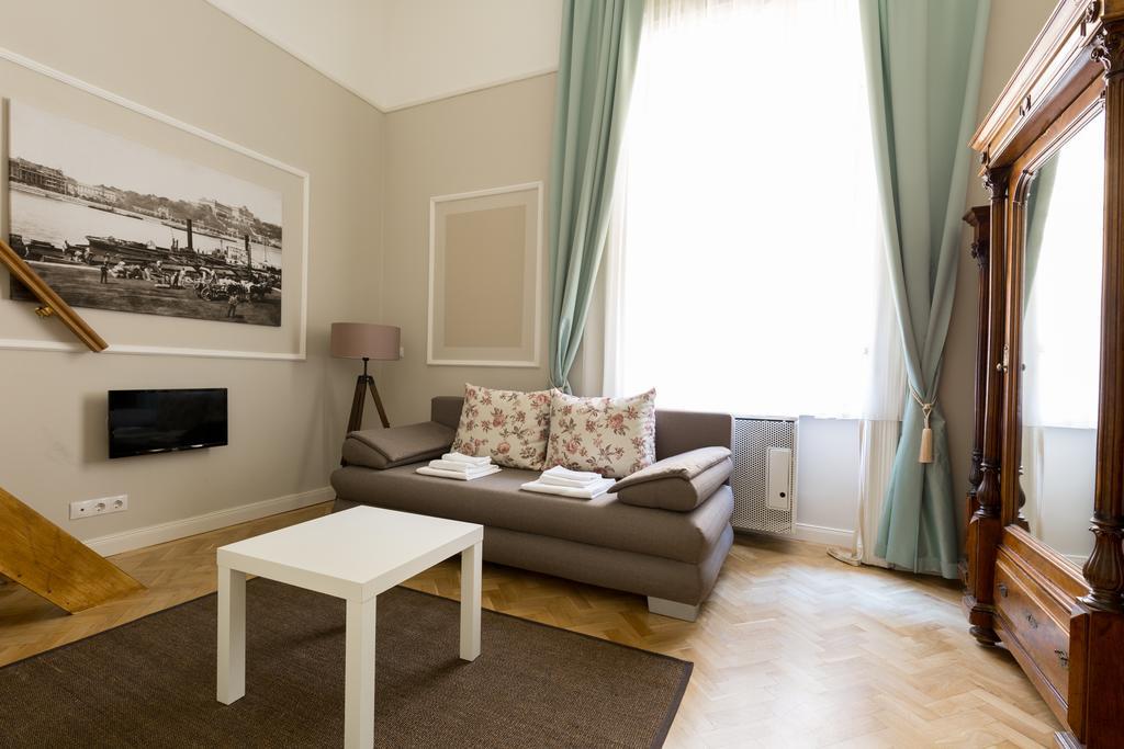 Lisianthus Apartments Budapest Bagian luar foto